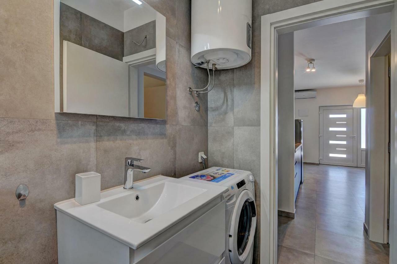 PUY Apartman D מראה חיצוני תמונה